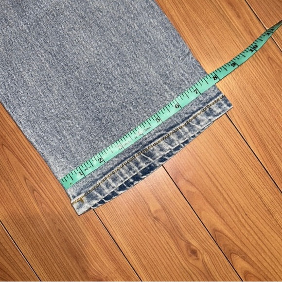 We Wore What High Rise  Dad Jean       W/Chain Belt Stretch Denim. - Picture 8 of 10